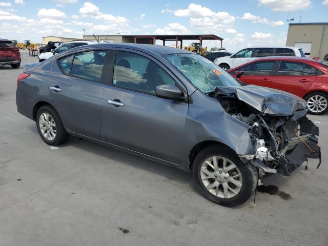 Photo 3 VIN: 3N1CN7AP4JL872322 - NISSAN VERSA S 