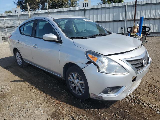 Photo 3 VIN: 3N1CN7AP4JL873907 - NISSAN VERSA S 