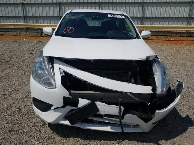 Photo 8 VIN: 3N1CN7AP4JL885815 - NISSAN VERSA S 