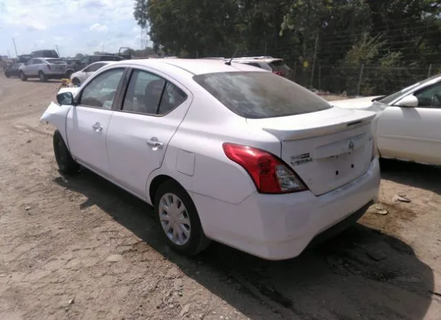 Photo 2 VIN: 3N1CN7AP4JL886382 - NISSAN VERSA SEDAN 