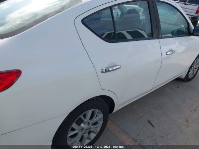 Photo 5 VIN: 3N1CN7AP4KL807603 - NISSAN VERSA 