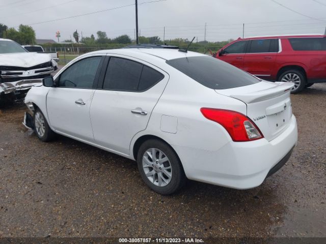 Photo 2 VIN: 3N1CN7AP4KL813353 - NISSAN VERSA 