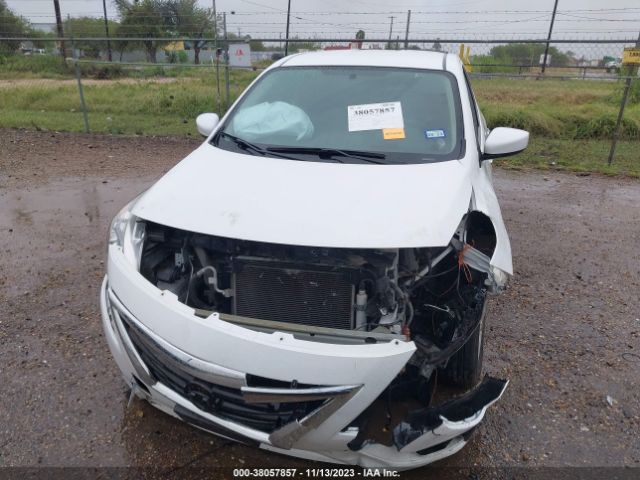 Photo 5 VIN: 3N1CN7AP4KL813353 - NISSAN VERSA 