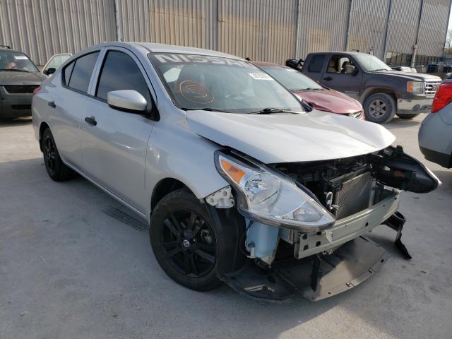 Photo 0 VIN: 3N1CN7AP4KL814888 - NISSAN VERSA S 