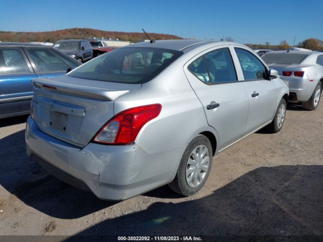 Photo 3 VIN: 3N1CN7AP4KL822506 - NISSAN VERSA 