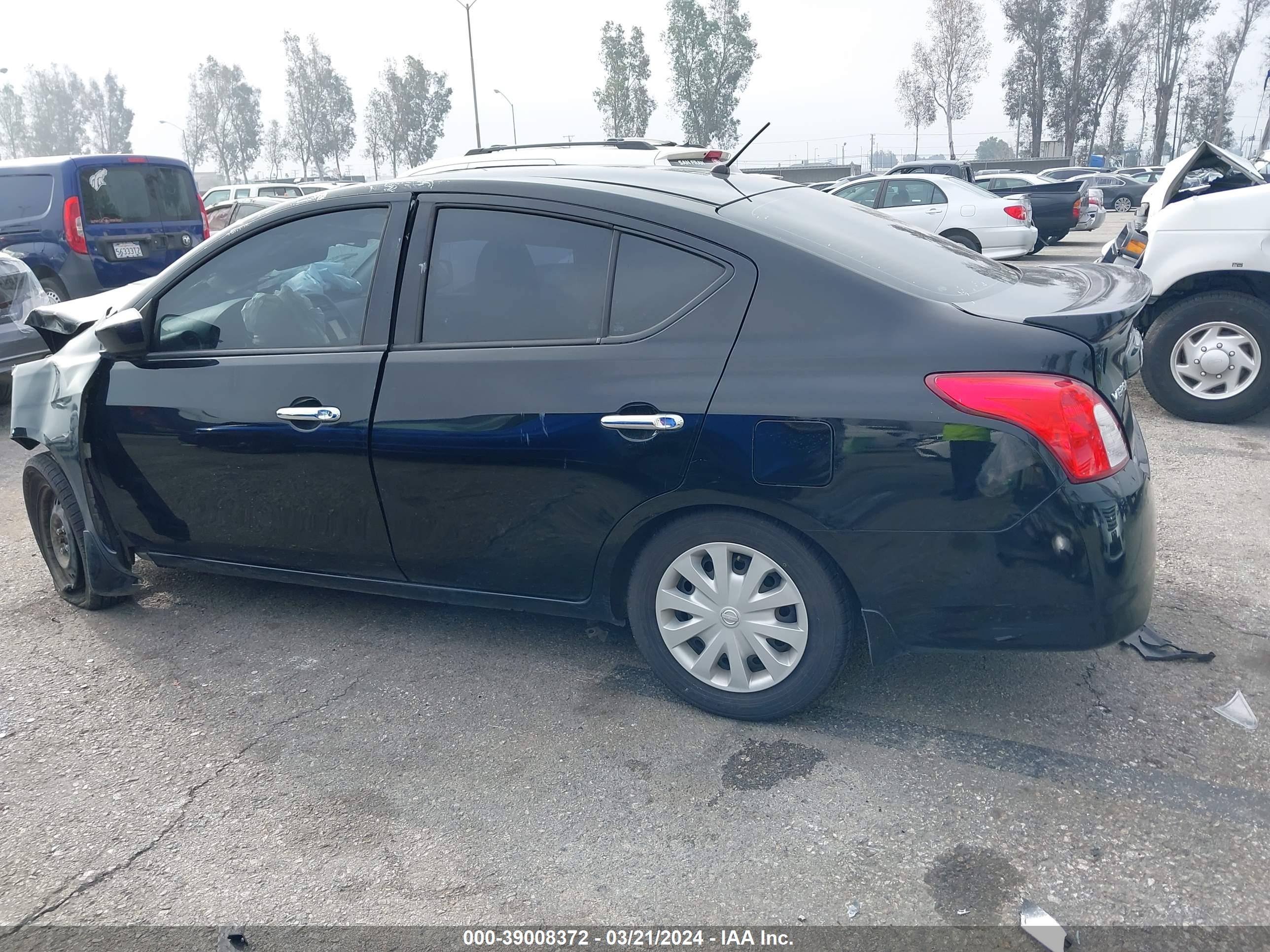 Photo 14 VIN: 3N1CN7AP4KL829536 - NISSAN VERSA 