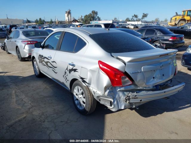 Photo 2 VIN: 3N1CN7AP4KL832064 - NISSAN VERSA 