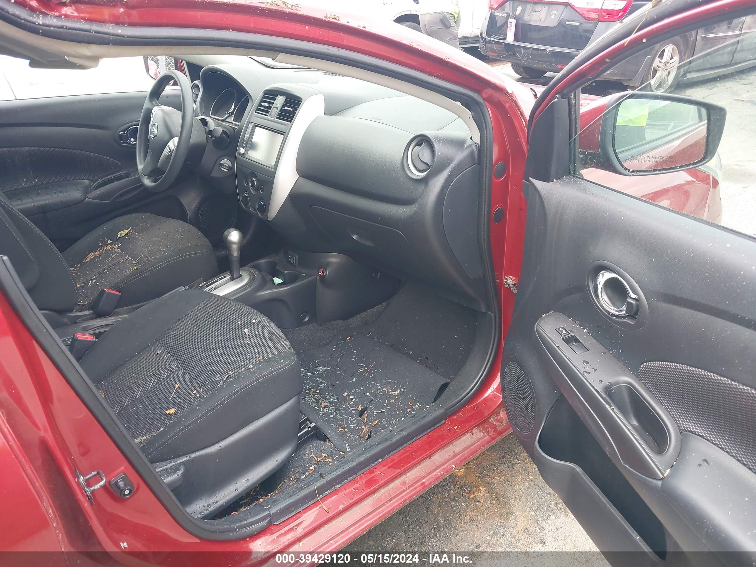 Photo 4 VIN: 3N1CN7AP4KL839077 - NISSAN VERSA 