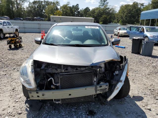 Photo 4 VIN: 3N1CN7AP4KL843906 - NISSAN VERSA S 