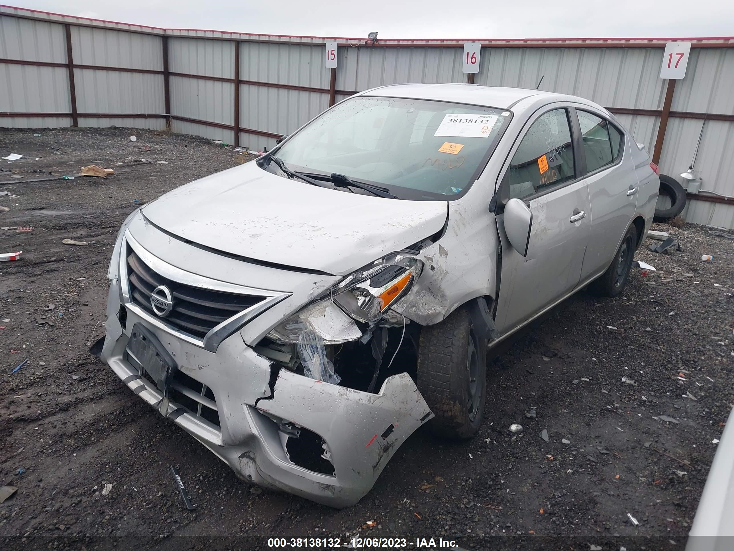 Photo 1 VIN: 3N1CN7AP4KL866103 - NISSAN VERSA 