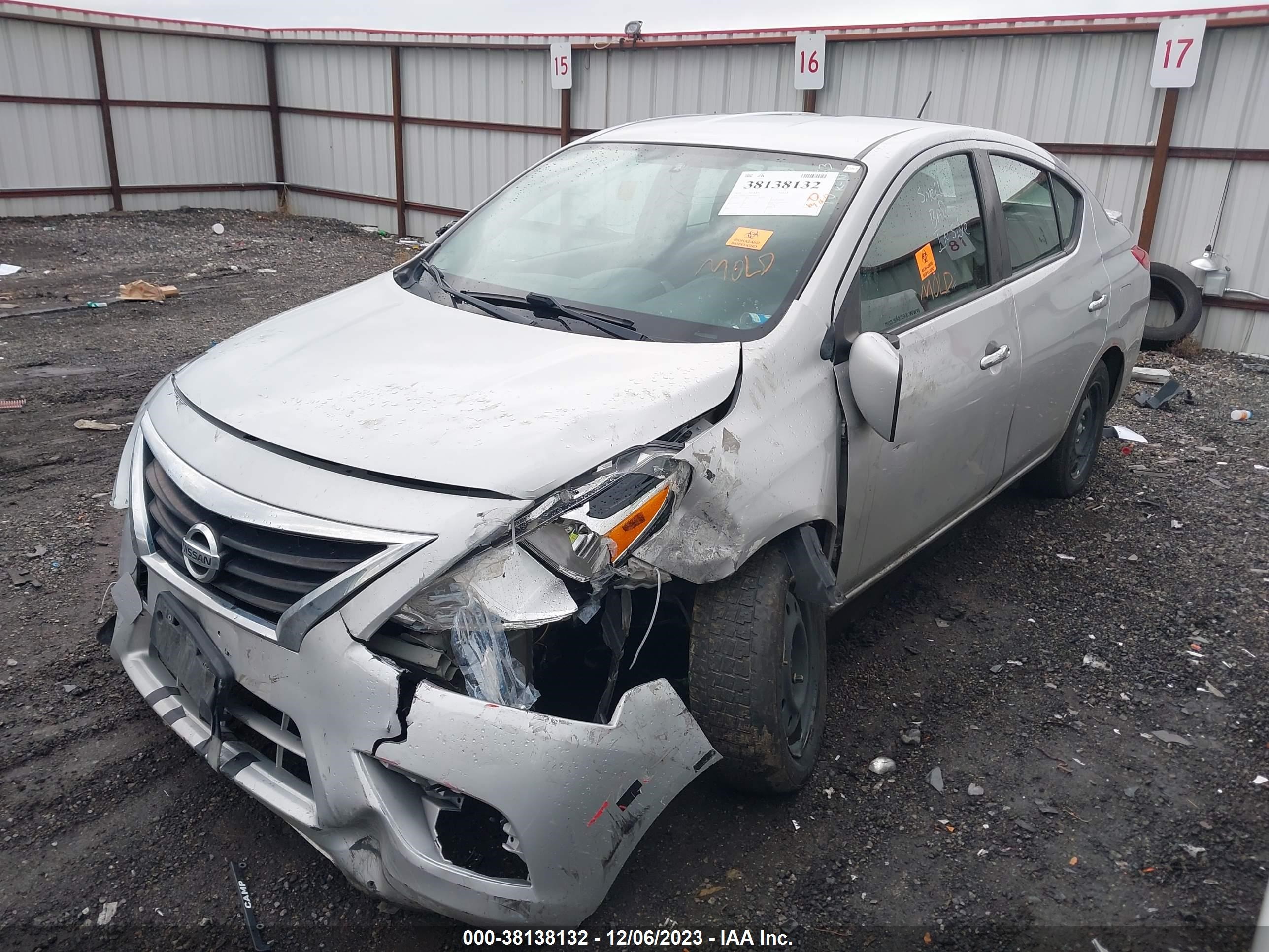 Photo 12 VIN: 3N1CN7AP4KL866103 - NISSAN VERSA 