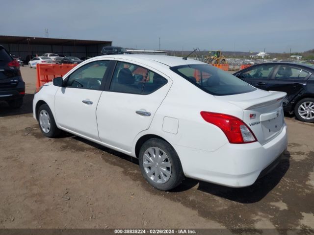 Photo 2 VIN: 3N1CN7AP4KL868627 - NISSAN VERSA 