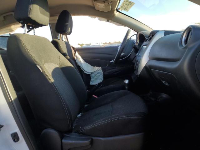 Photo 6 VIN: 3N1CN7AP4KL869101 - NISSAN VERSA 