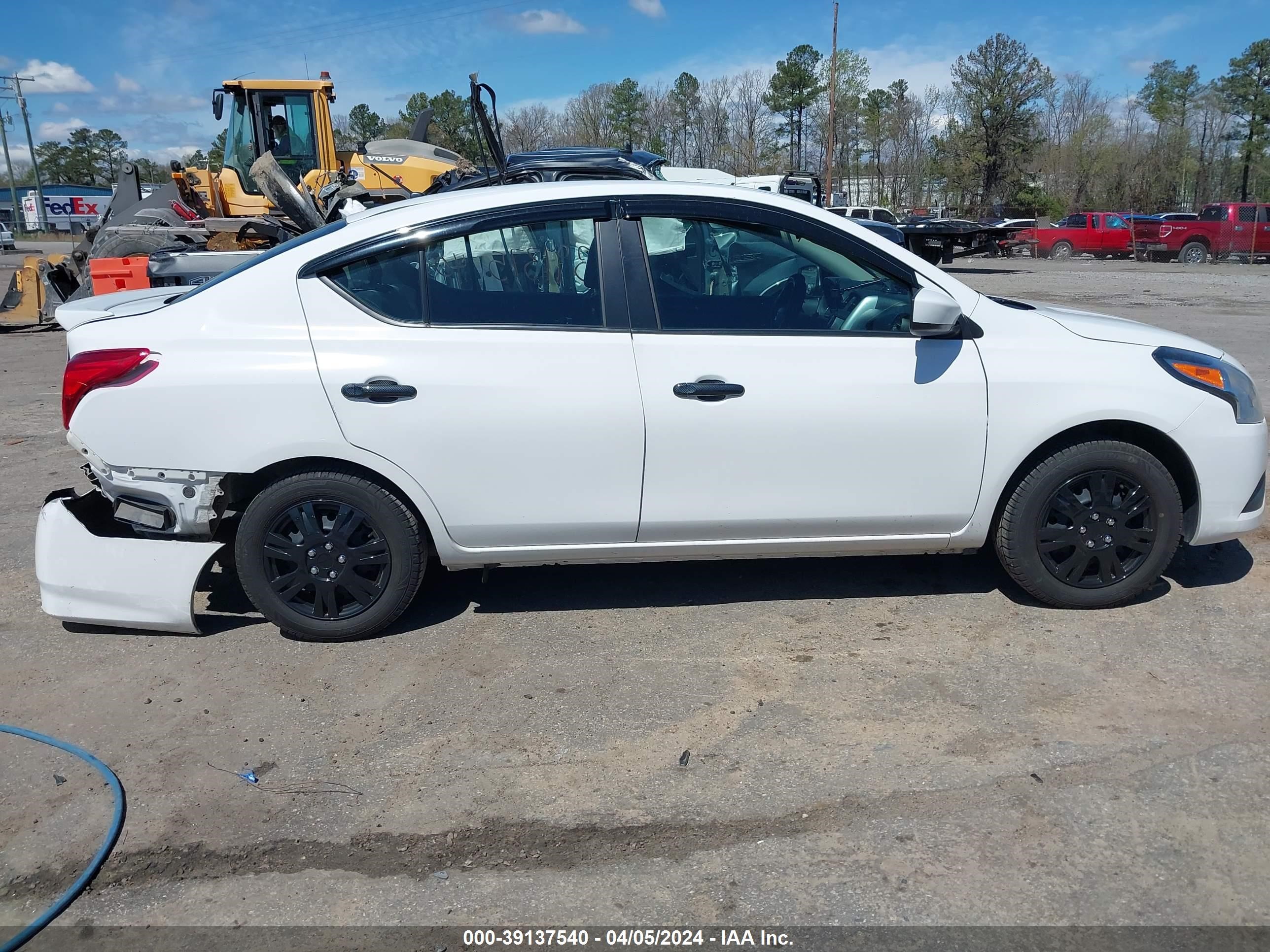 Photo 12 VIN: 3N1CN7AP4KL877666 - NISSAN VERSA 