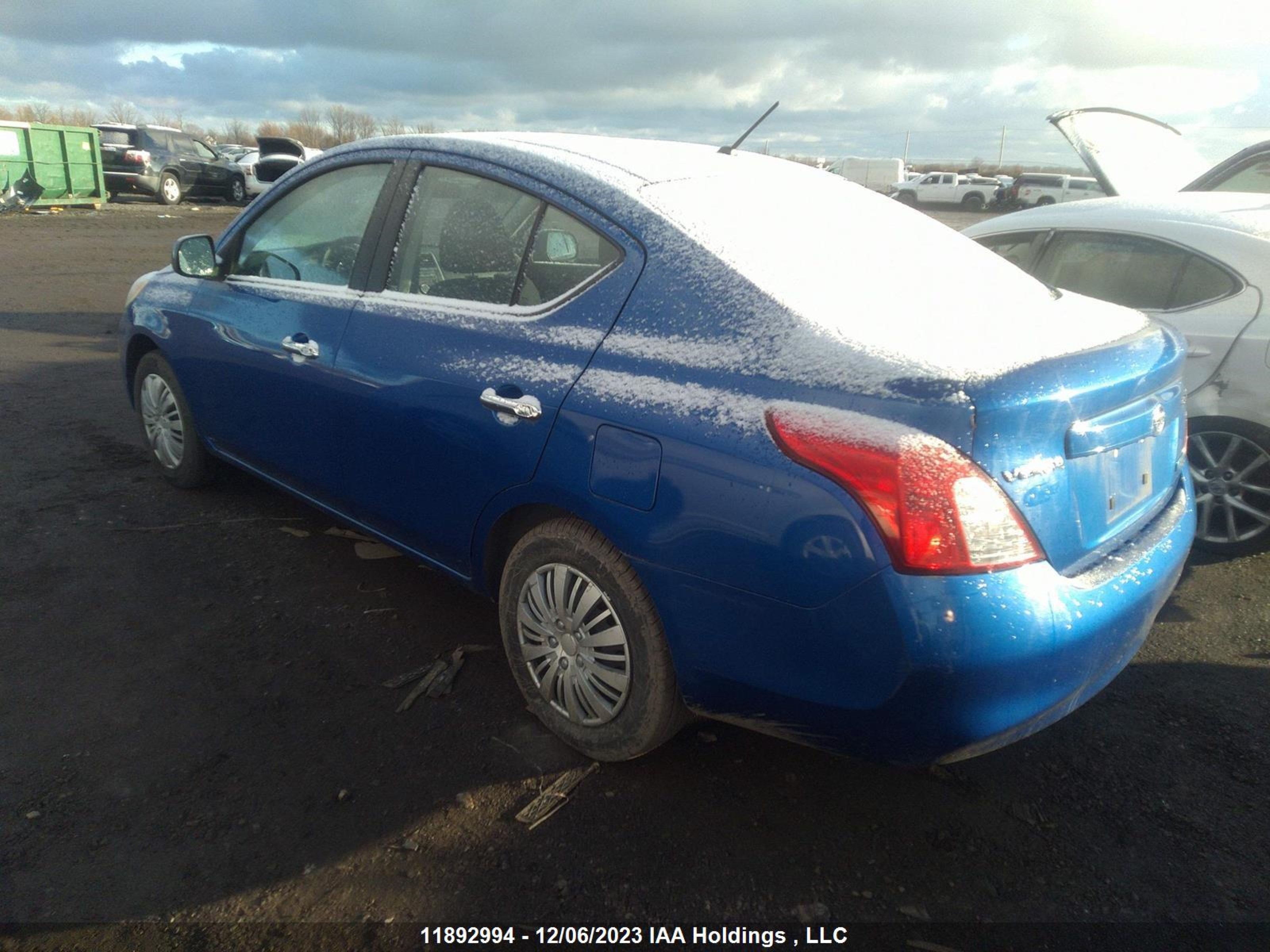 Photo 2 VIN: 3N1CN7AP5CL869593 - NISSAN VERSA 