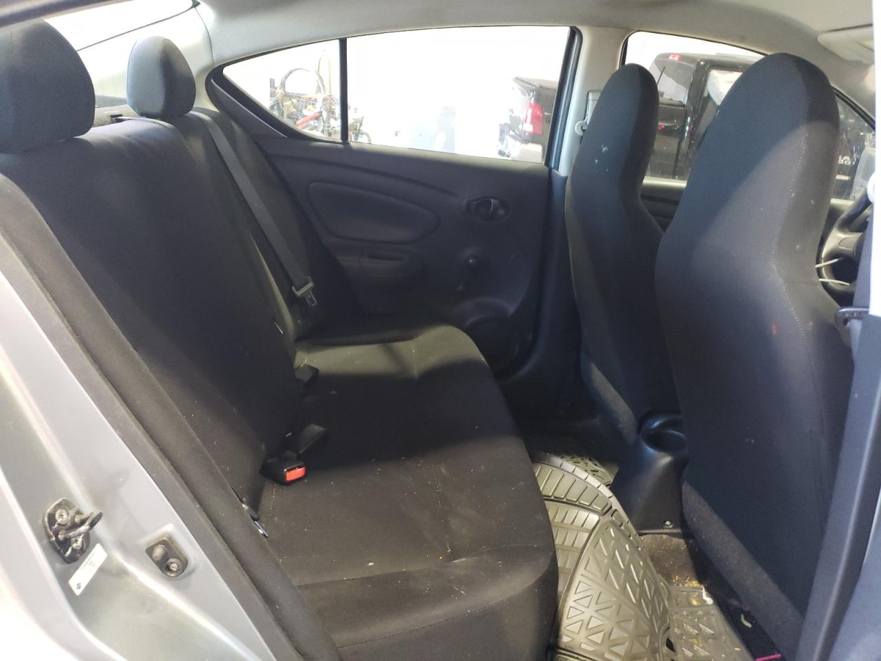 Photo 9 VIN: 3N1CN7AP5CL940131 - NISSAN VERSA 