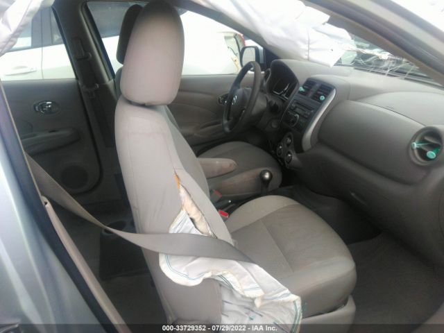 Photo 4 VIN: 3N1CN7AP5DL880403 - NISSAN VERSA 