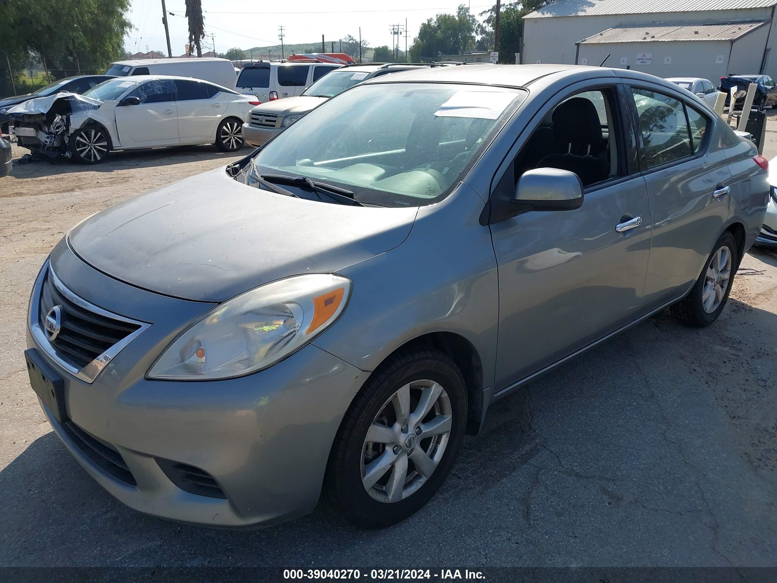 Photo 1 VIN: 3N1CN7AP5EL852036 - NISSAN VERSA 