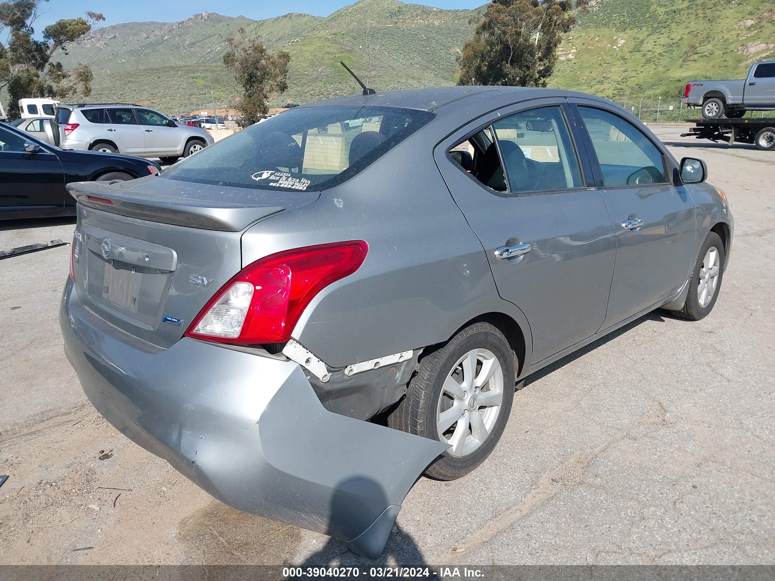 Photo 3 VIN: 3N1CN7AP5EL852036 - NISSAN VERSA 