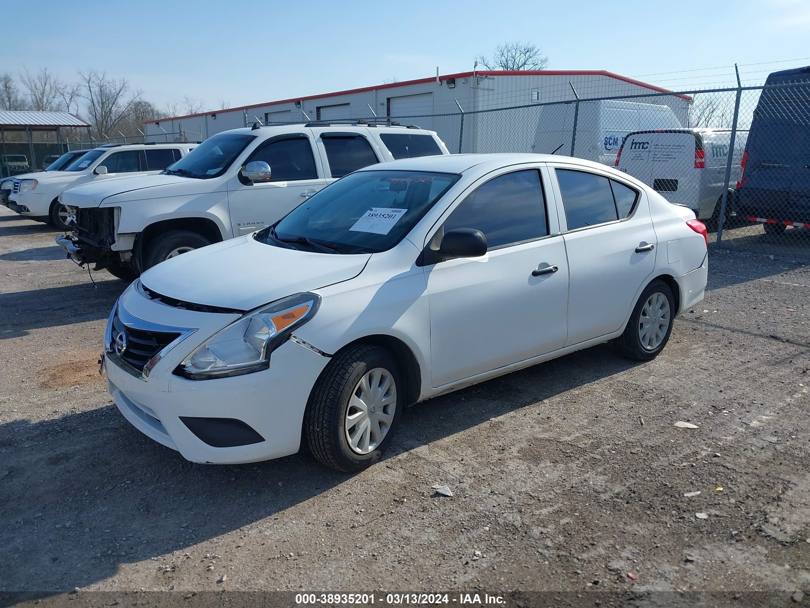 Photo 1 VIN: 3N1CN7AP5FL815358 - NISSAN VERSA 