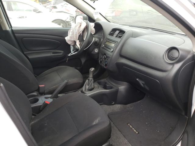 Photo 4 VIN: 3N1CN7AP5FL825985 - NISSAN VERSA S 