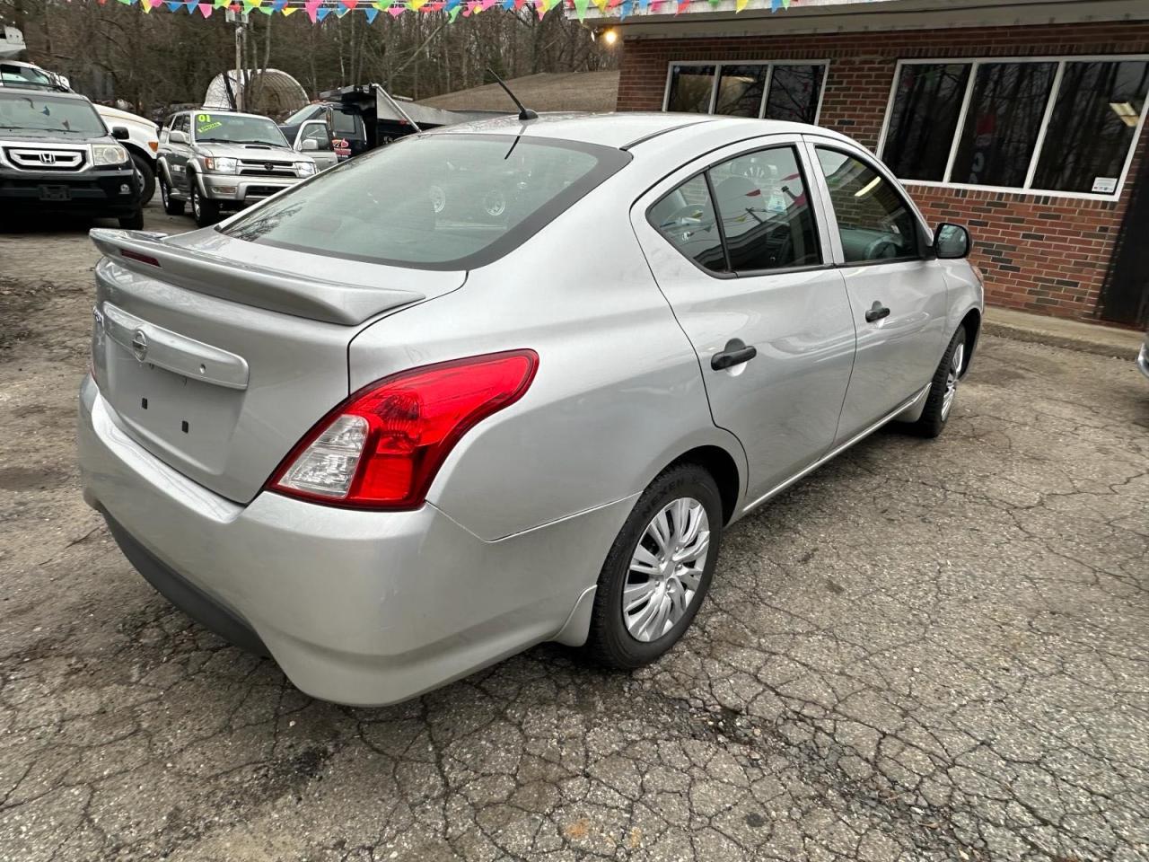 Photo 3 VIN: 3N1CN7AP5FL846853 - NISSAN VERSA 