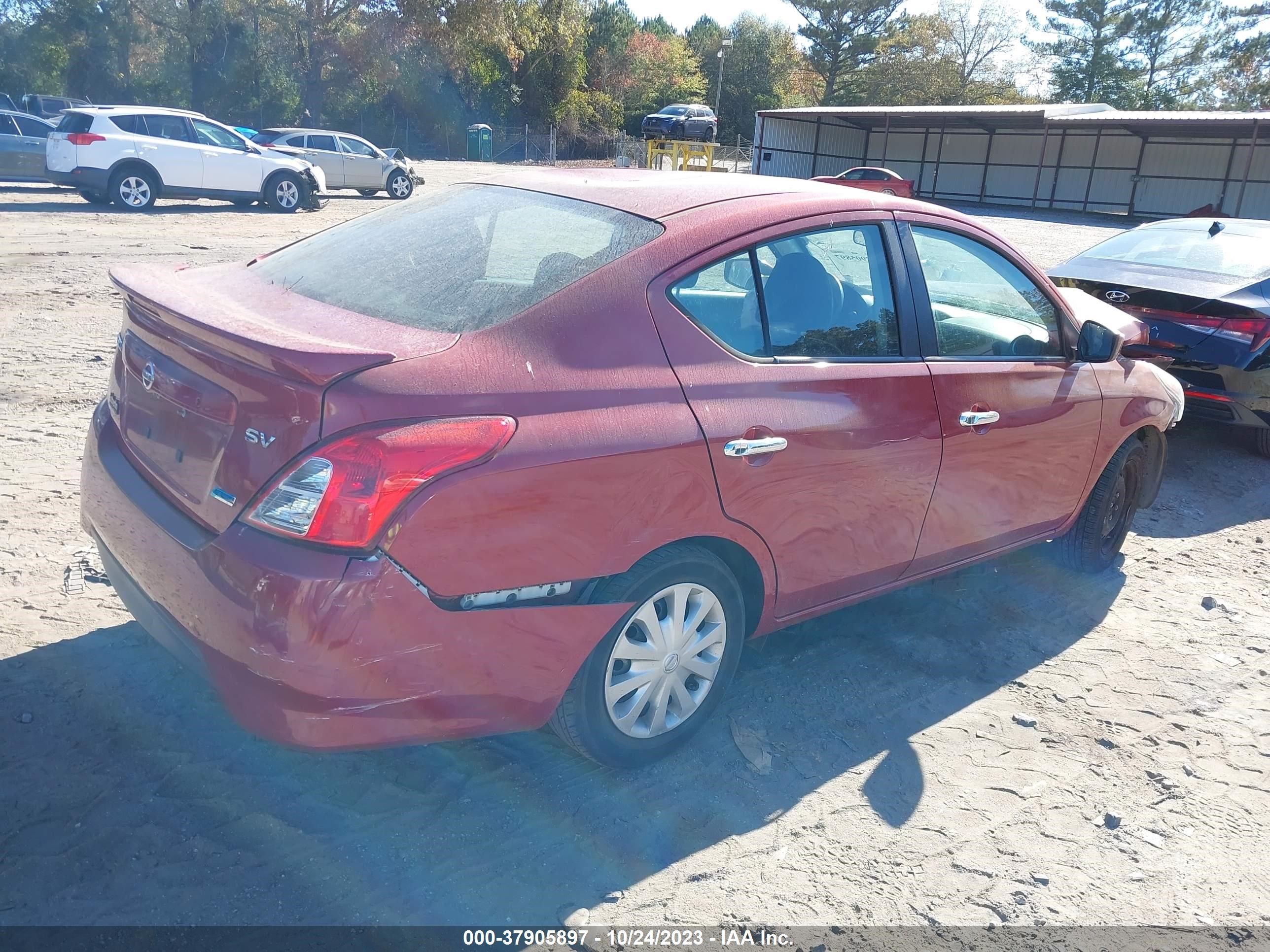 Photo 3 VIN: 3N1CN7AP5FL855908 - NISSAN VERSA 