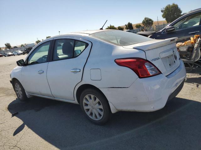 Photo 1 VIN: 3N1CN7AP5FL899357 - NISSAN VERSA S 