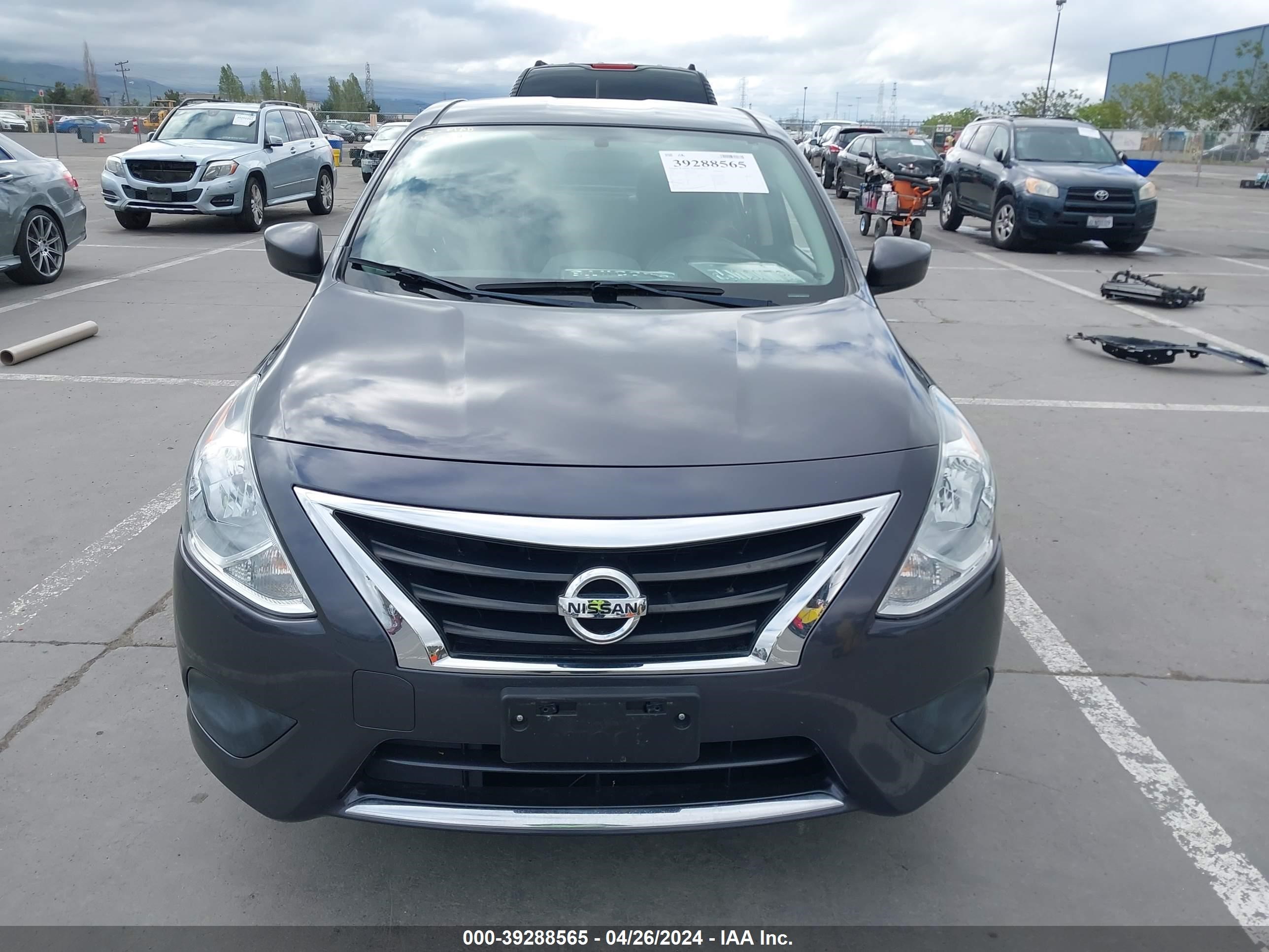 Photo 11 VIN: 3N1CN7AP5FL910678 - NISSAN VERSA 