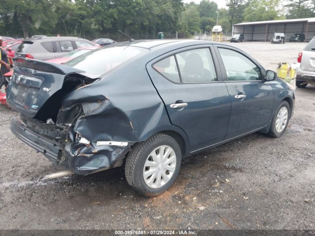 Photo 3 VIN: 3N1CN7AP5FL916576 - NISSAN VERSA 