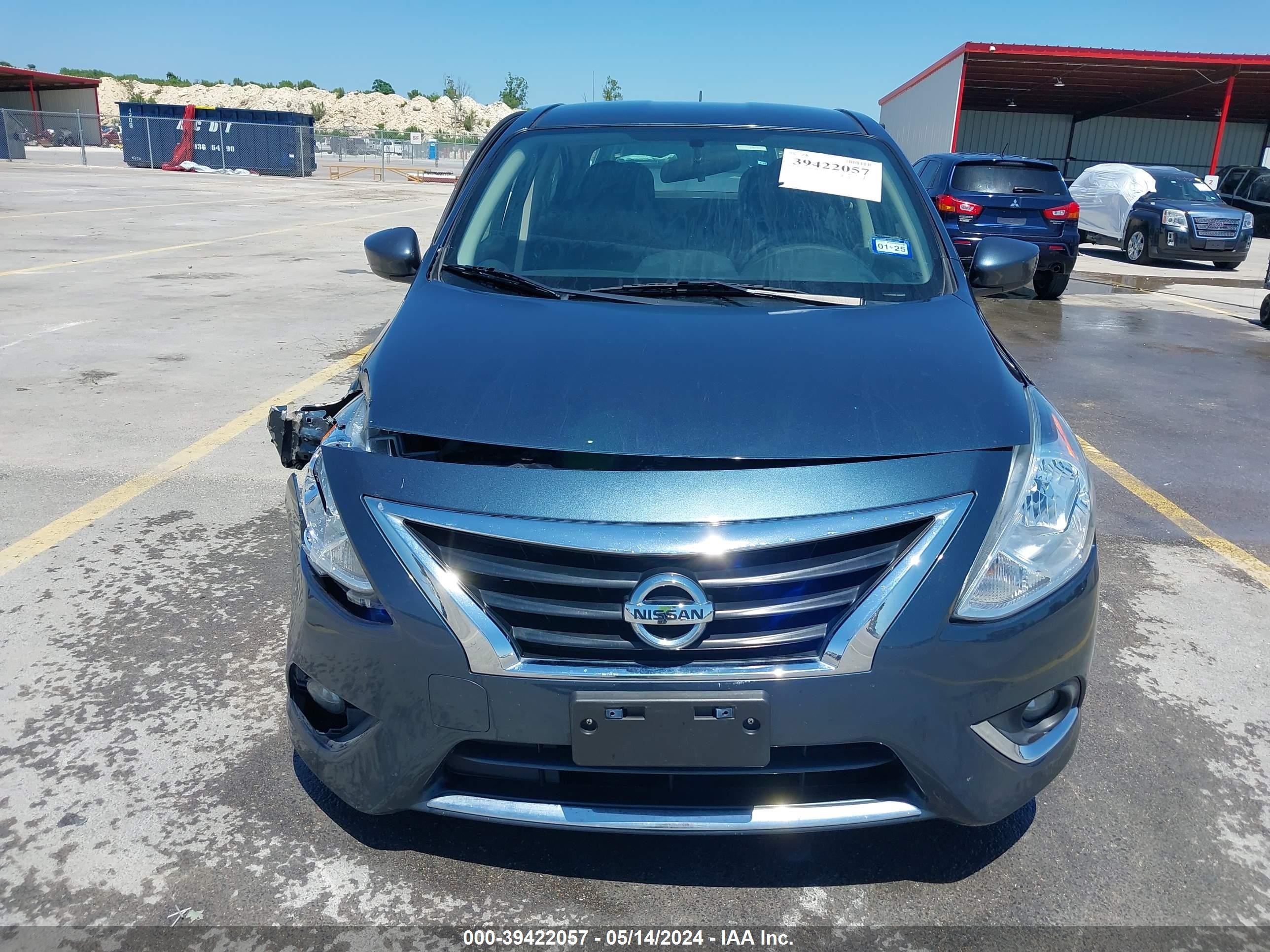 Photo 11 VIN: 3N1CN7AP5FL936035 - NISSAN VERSA 