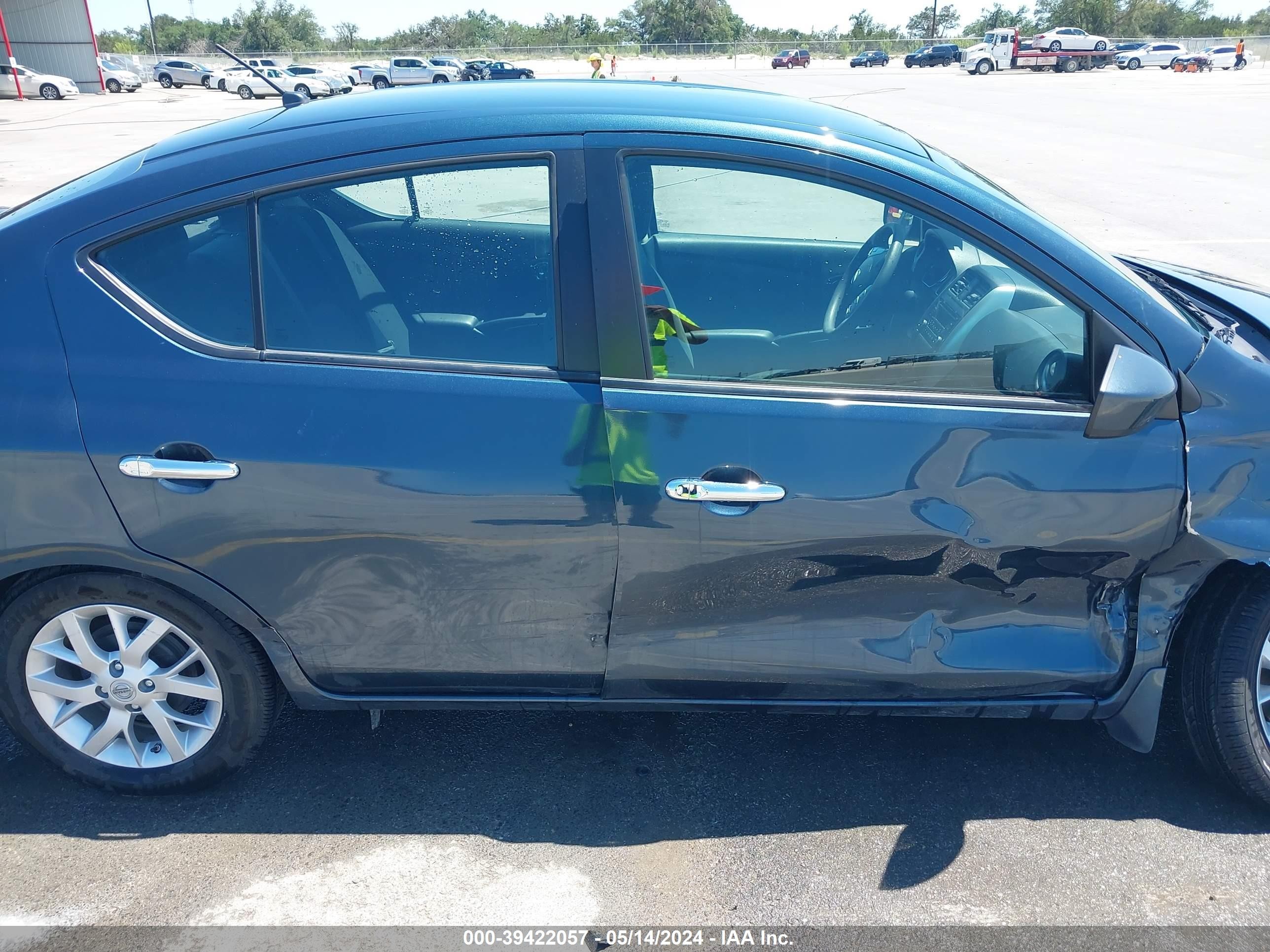 Photo 12 VIN: 3N1CN7AP5FL936035 - NISSAN VERSA 