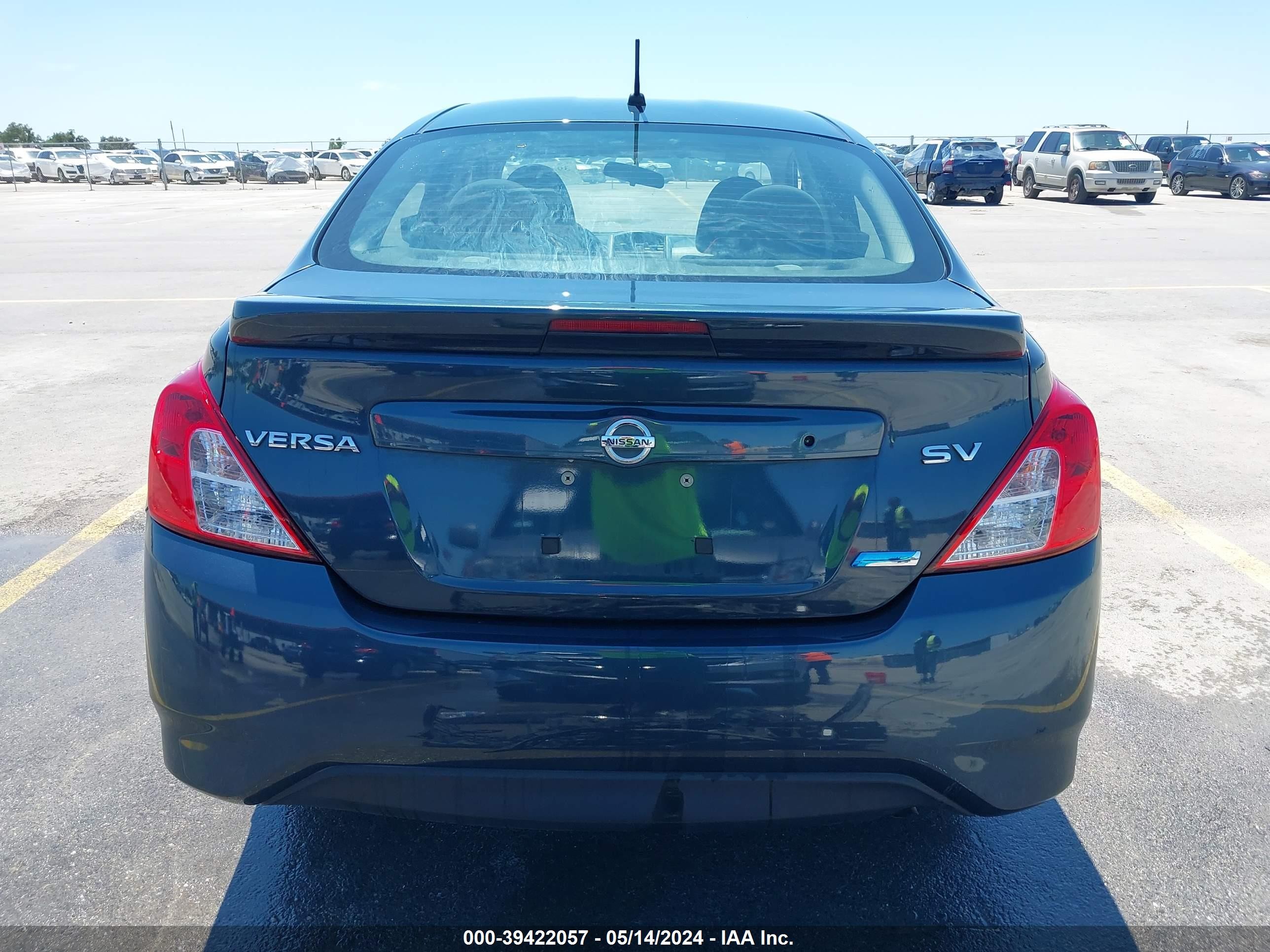 Photo 15 VIN: 3N1CN7AP5FL936035 - NISSAN VERSA 