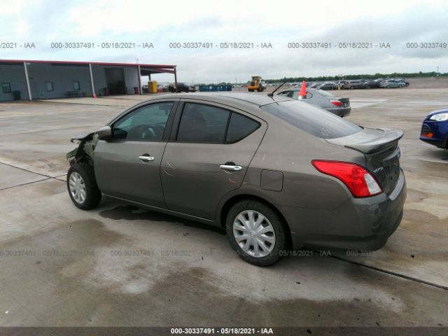 Photo 2 VIN: 3N1CN7AP5FL939193 - NISSAN VERSA 