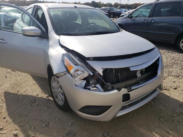 Photo 8 VIN: 3N1CN7AP5FL947388 - NISSAN VERSA S 