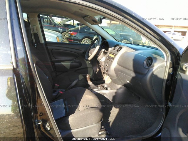 Photo 4 VIN: 3N1CN7AP5FL951408 - NISSAN VERSA 