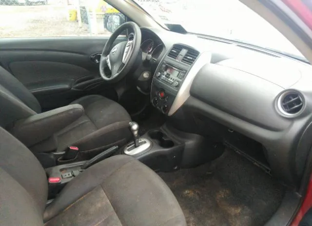 Photo 4 VIN: 3N1CN7AP5GL862567 - NISSAN VERSA 