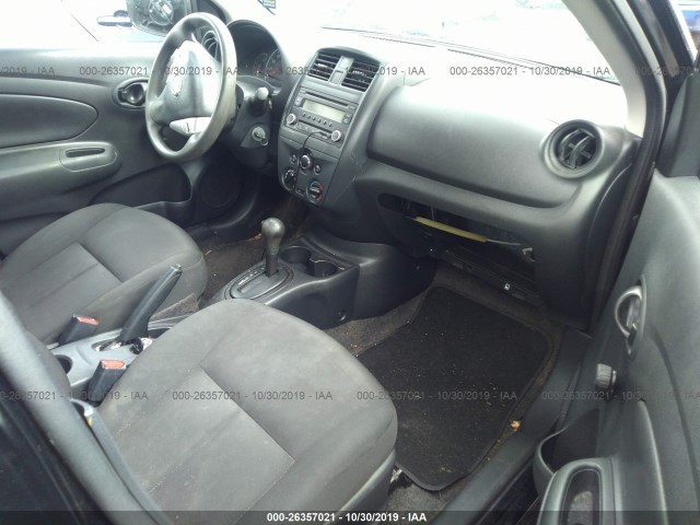 Photo 4 VIN: 3N1CN7AP5GL868451 - NISSAN VERSA 