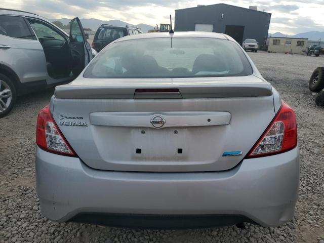 Photo 5 VIN: 3N1CN7AP5GL881457 - NISSAN VERSA S 