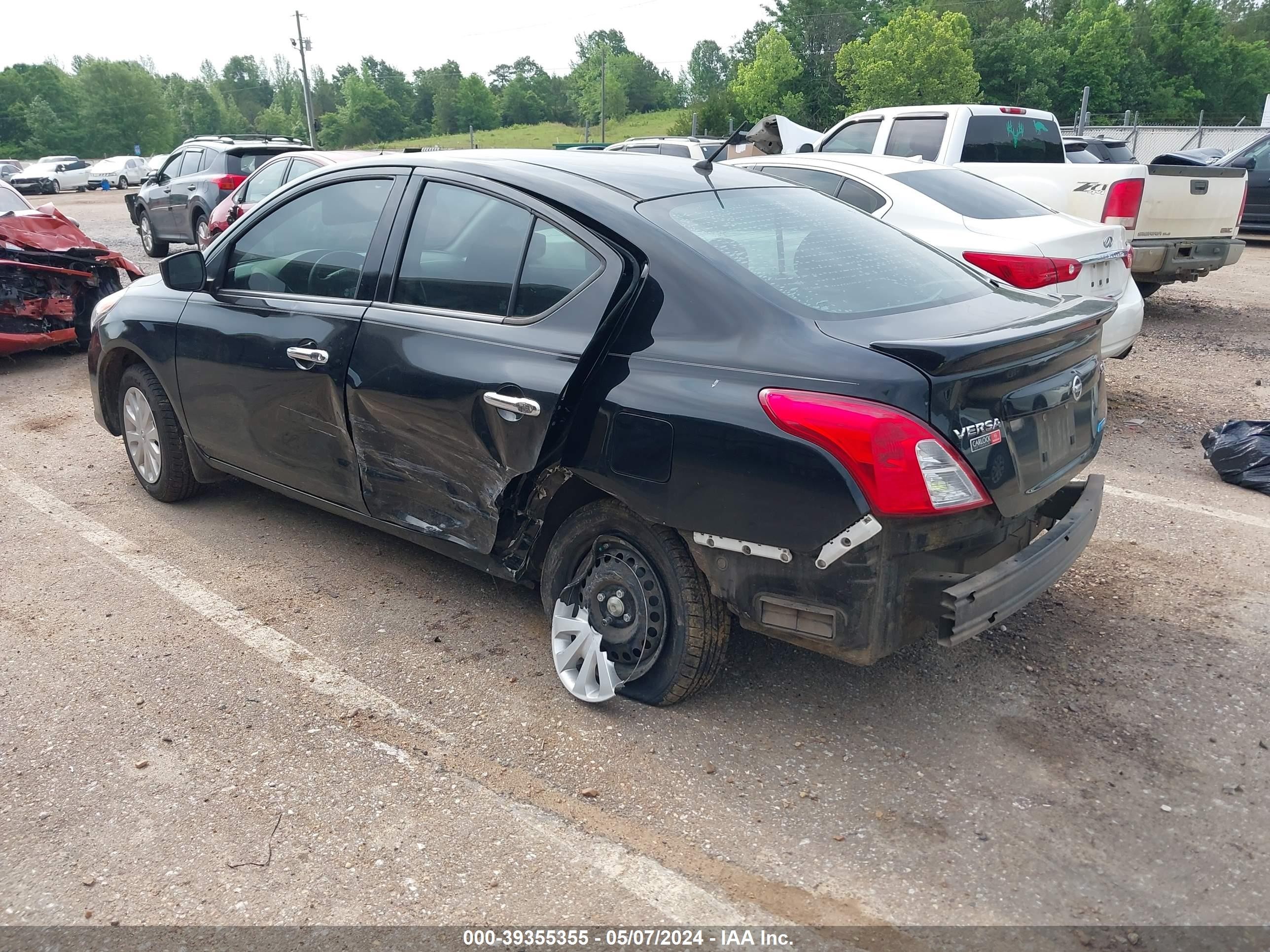 Photo 2 VIN: 3N1CN7AP5GL900542 - NISSAN VERSA 