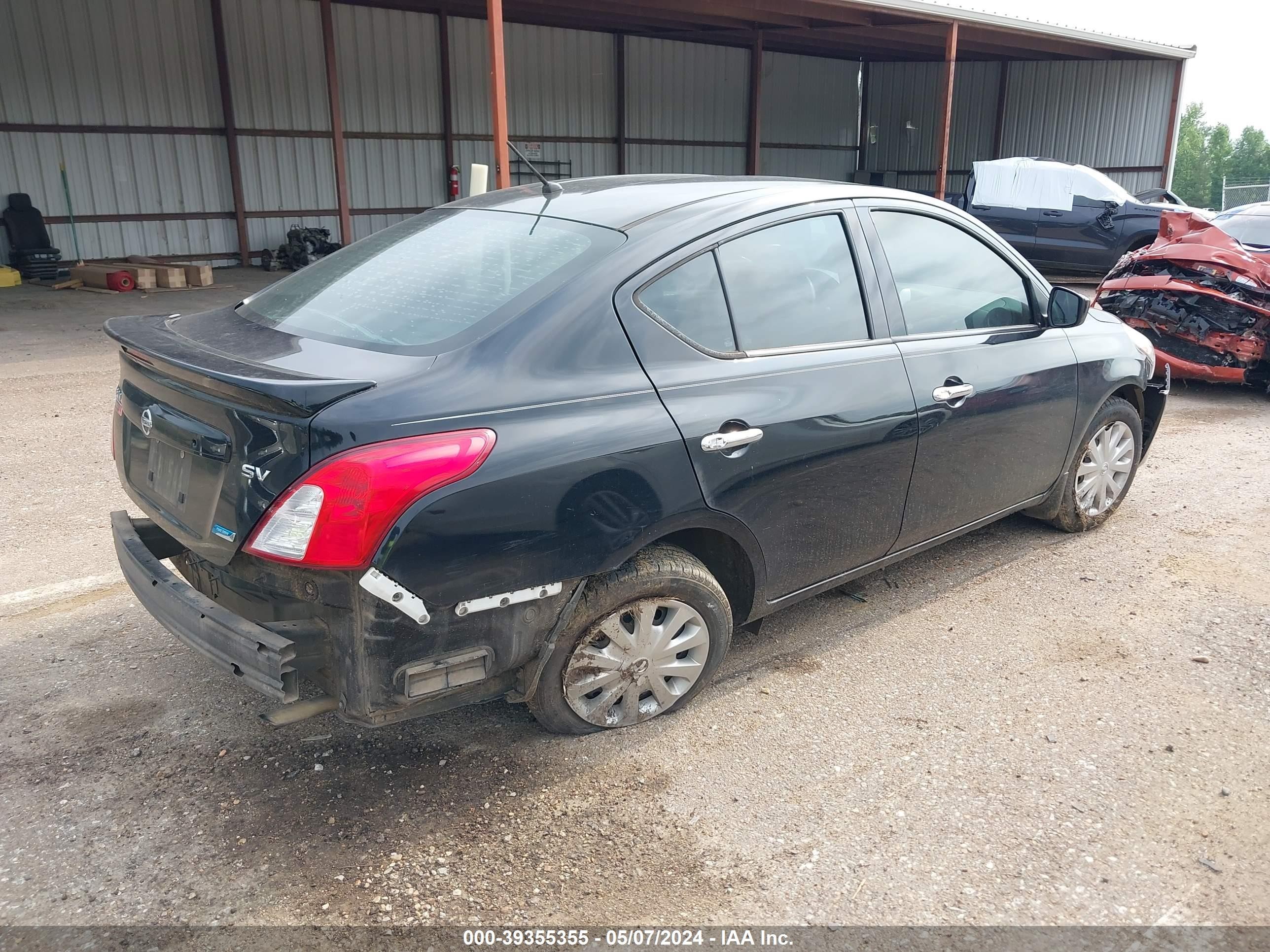 Photo 3 VIN: 3N1CN7AP5GL900542 - NISSAN VERSA 