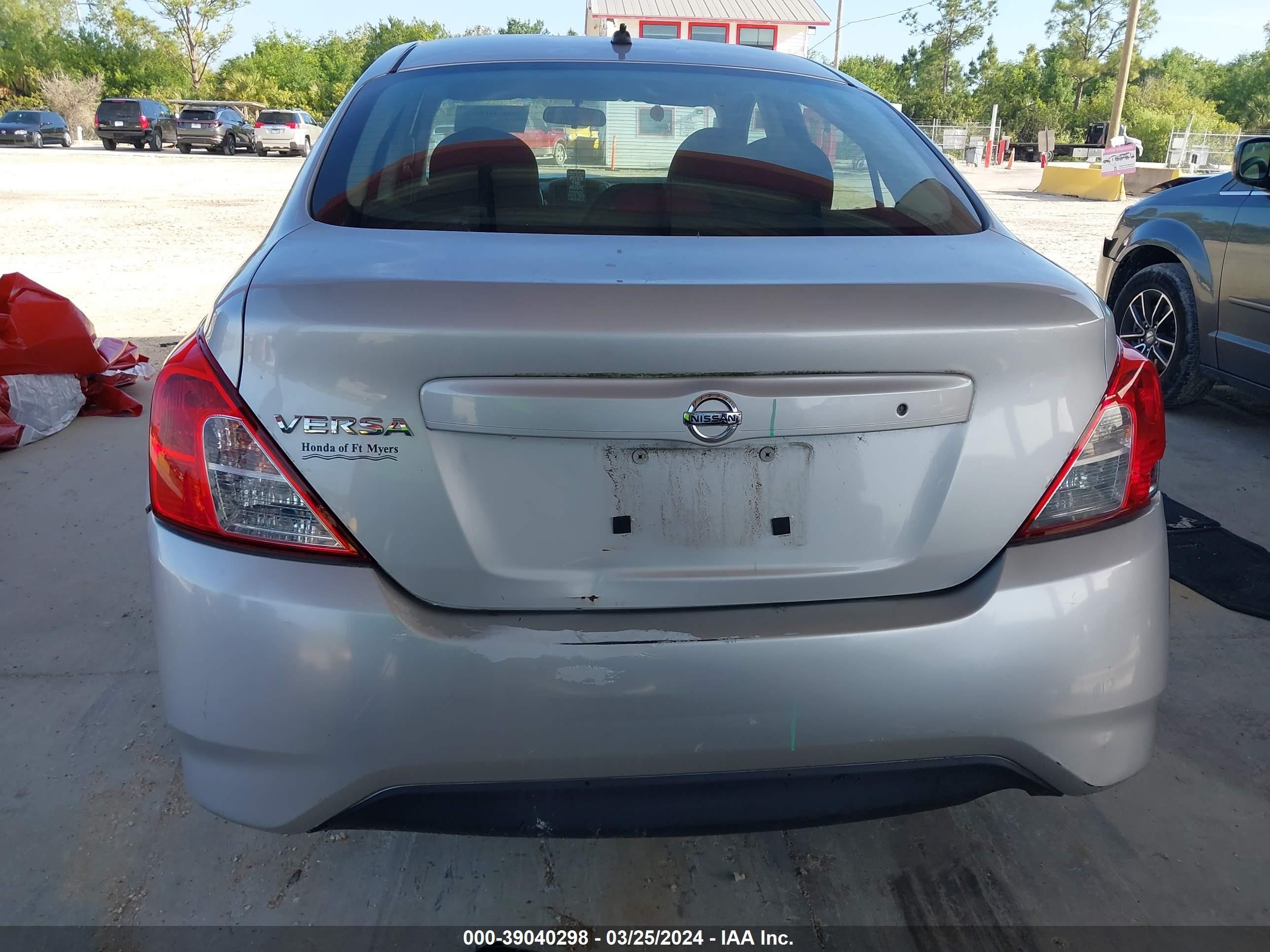 Photo 15 VIN: 3N1CN7AP5GL901044 - NISSAN VERSA 