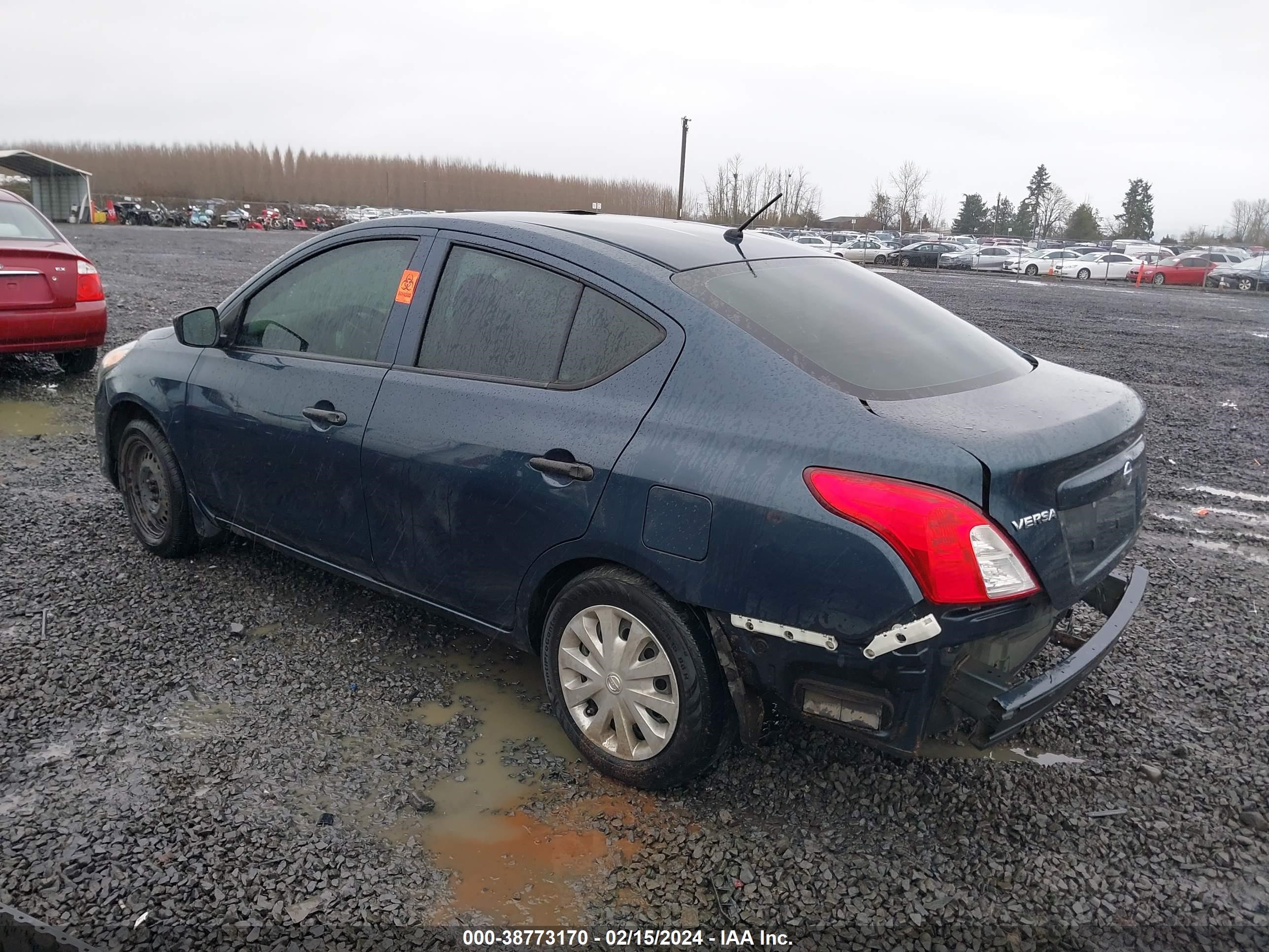 Photo 2 VIN: 3N1CN7AP5GL904753 - NISSAN VERSA 