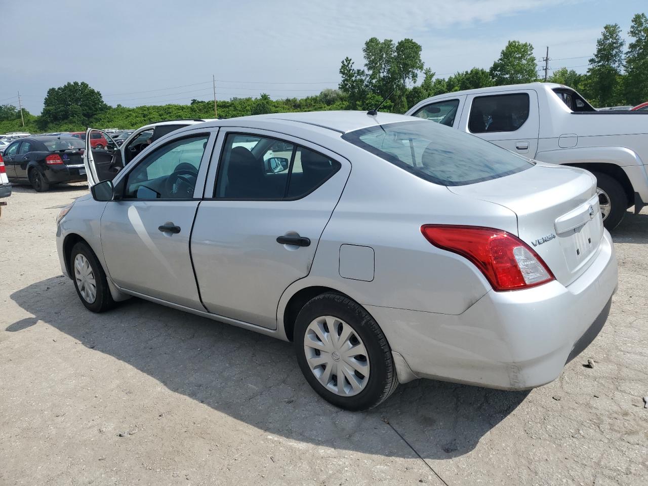 Photo 1 VIN: 3N1CN7AP5GL906910 - NISSAN VERSA 