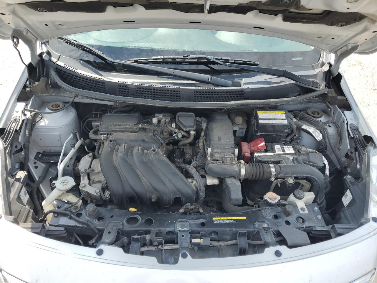 Photo 10 VIN: 3N1CN7AP5GL906910 - NISSAN VERSA 