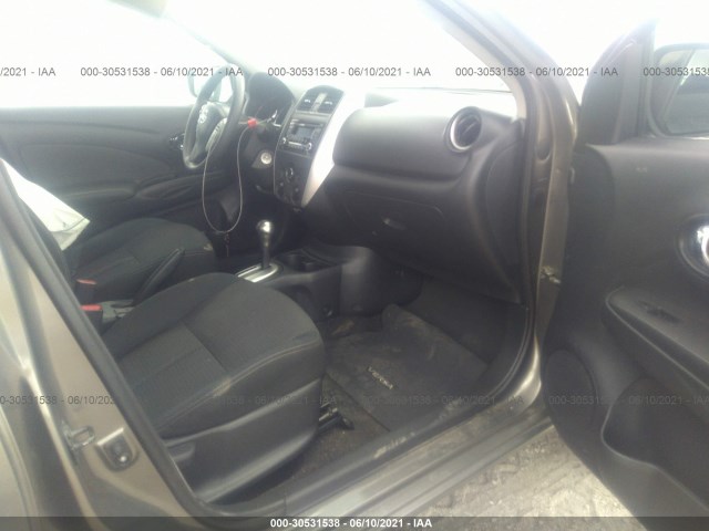 Photo 4 VIN: 3N1CN7AP5GL909886 - NISSAN VERSA 