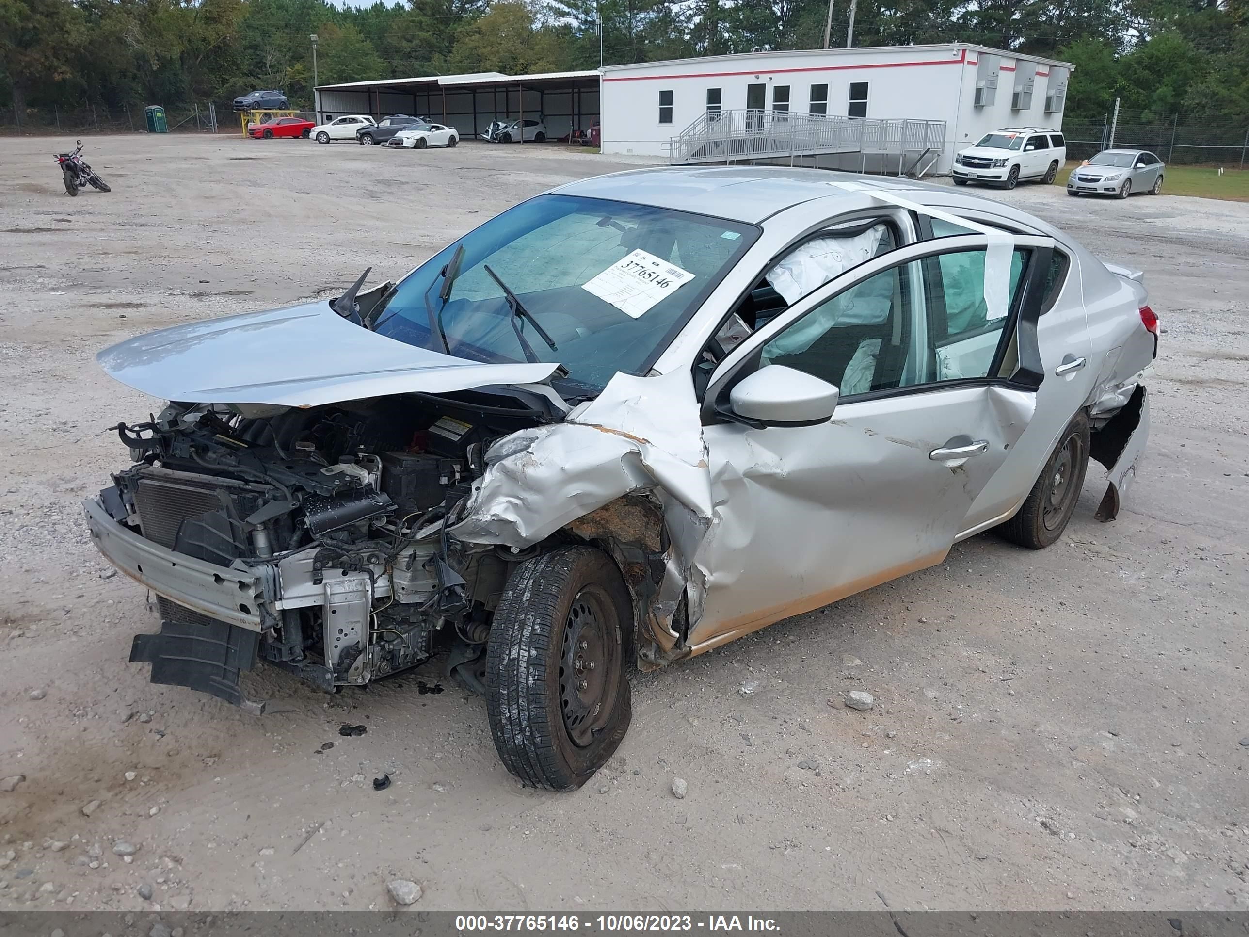 Photo 1 VIN: 3N1CN7AP5GL913808 - NISSAN VERSA 