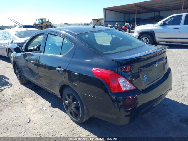 Photo 2 VIN: 3N1CN7AP5GL915946 - NISSAN VERSA 