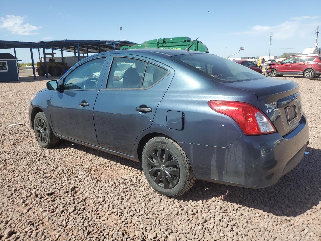 Photo 1 VIN: 3N1CN7AP5GL917132 - NISSAN VERSA 