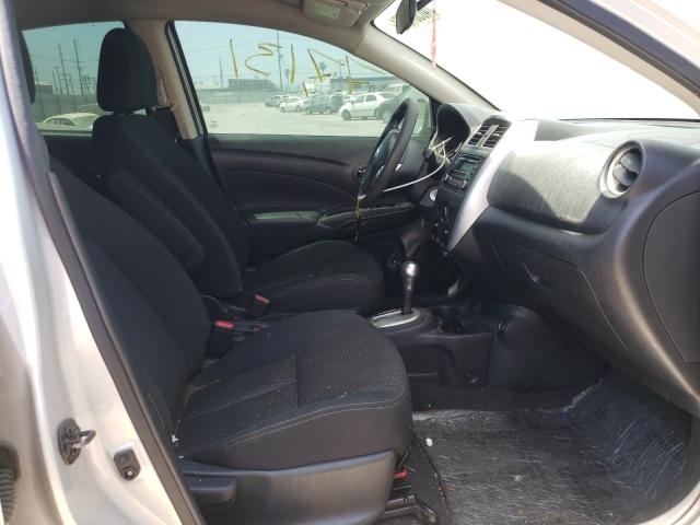 Photo 4 VIN: 3N1CN7AP5HK427815 - NISSAN VERSA S 